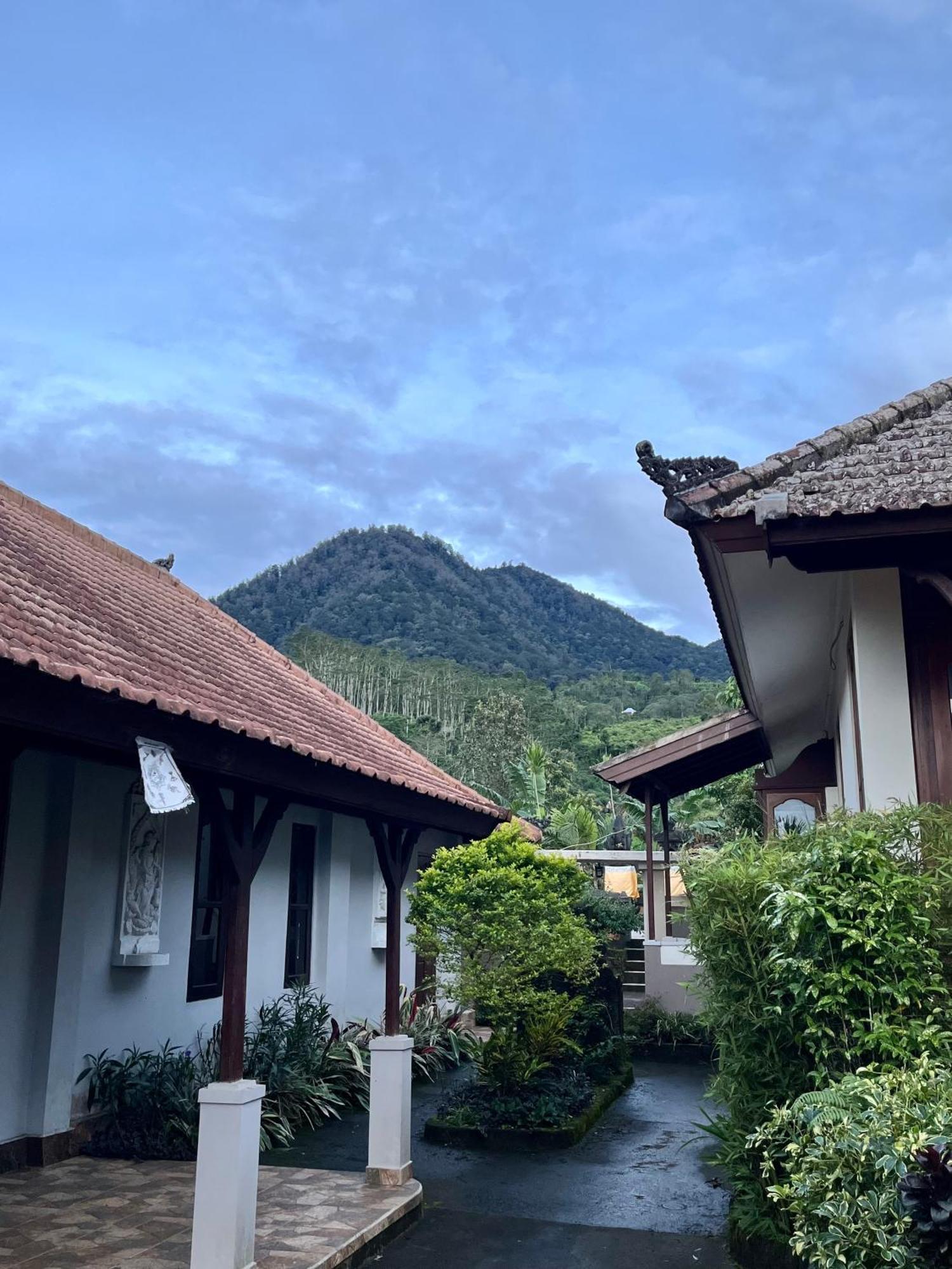 Manigelang Villa Мундук Экстерьер фото